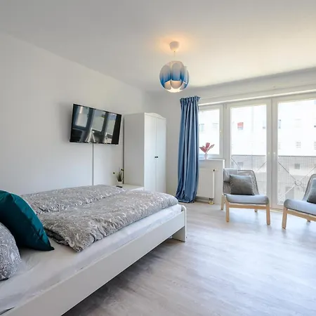 Helles Apartment In Top-Lage Mit Parkplatz Magdeburg Exterior photo