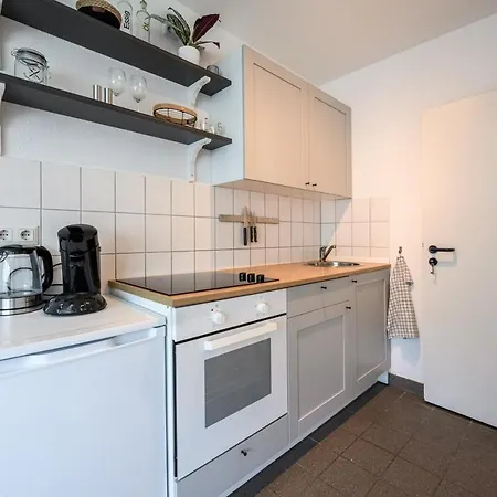 Helles Apartment In Top-Lage Mit Parkplatz Magdeburg Exterior photo