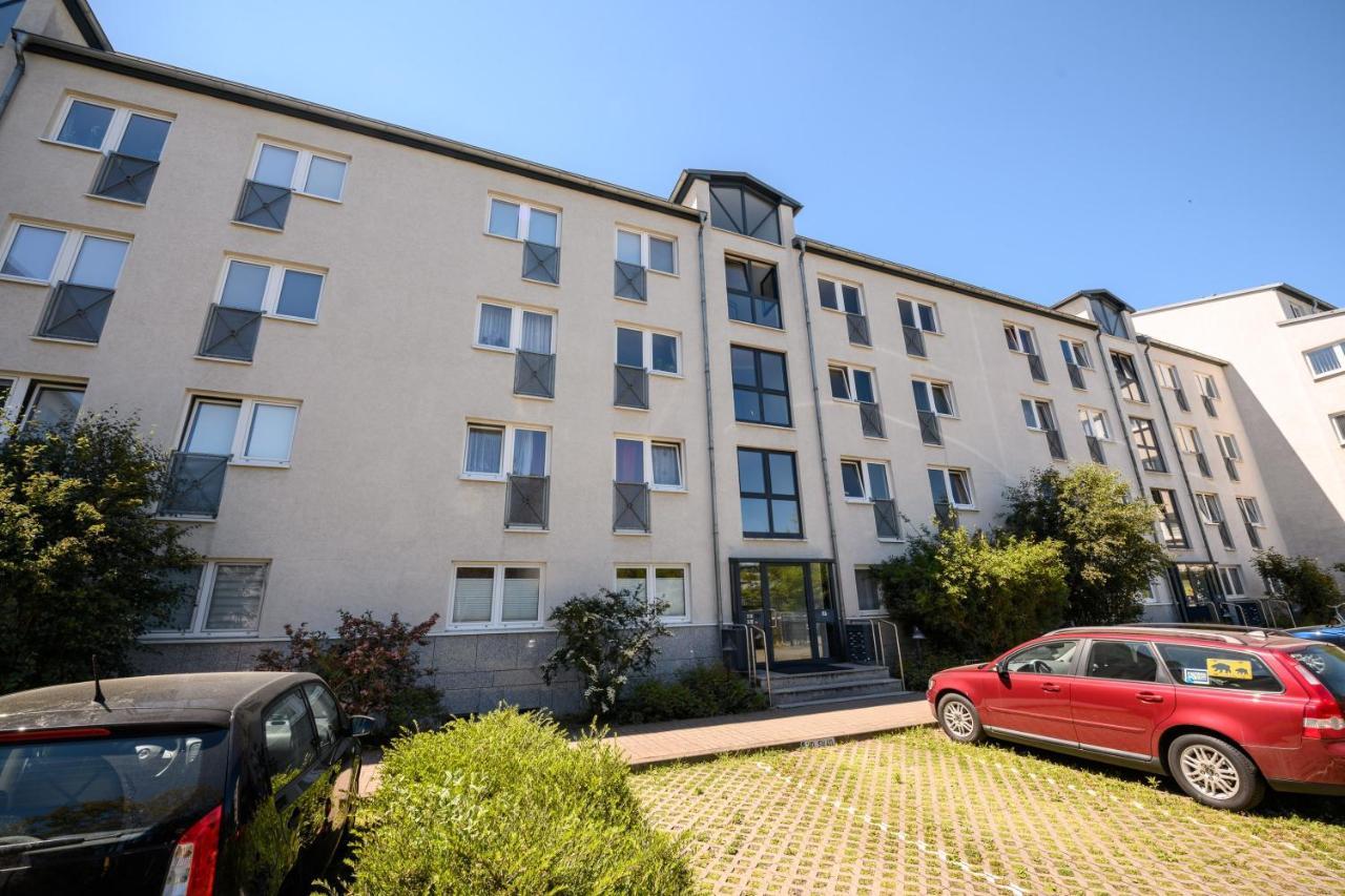 Helles In Top-lage Mit Parkplatz Apartment Magdeburg
